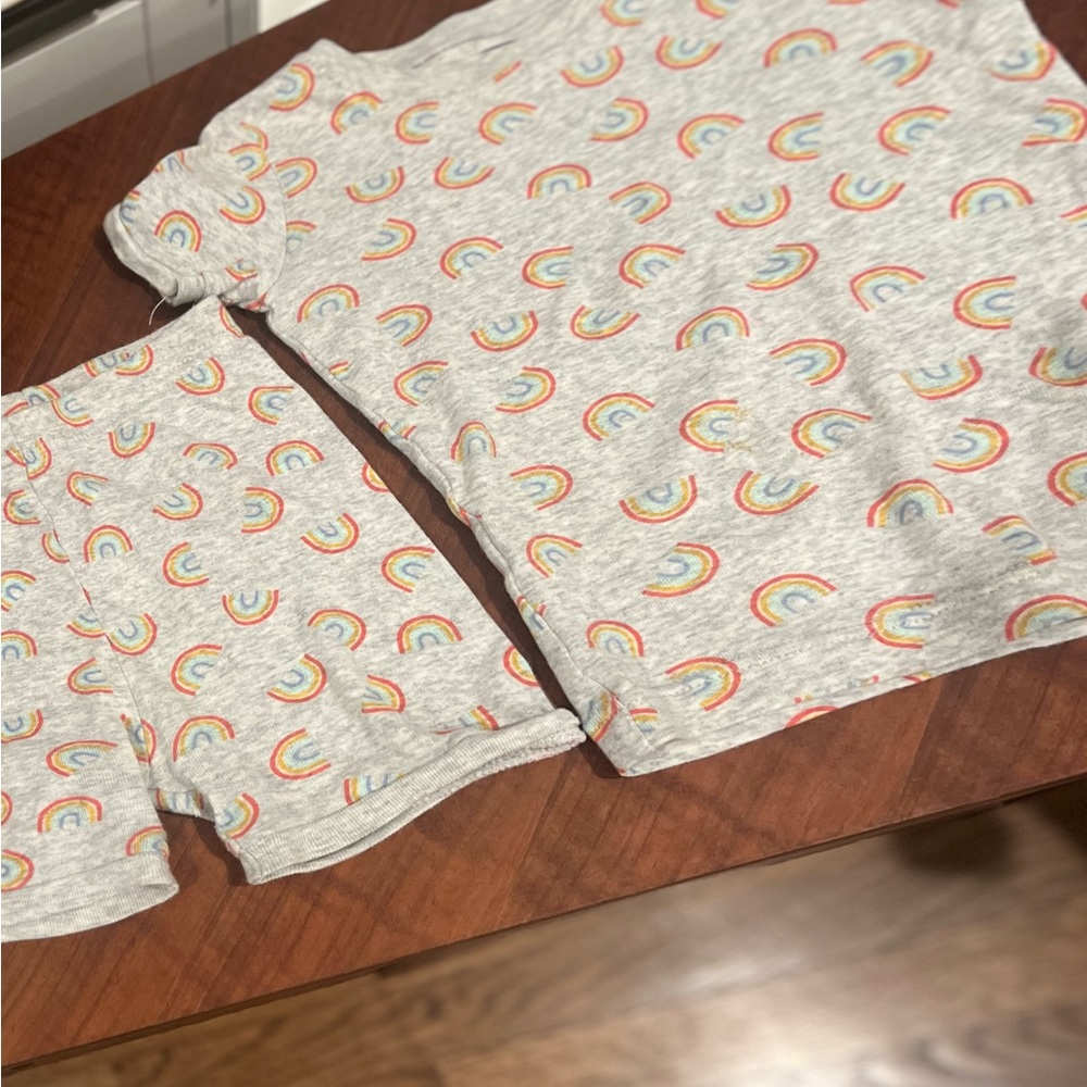 Old Navy Gray Rainbow Kids Pajama Set